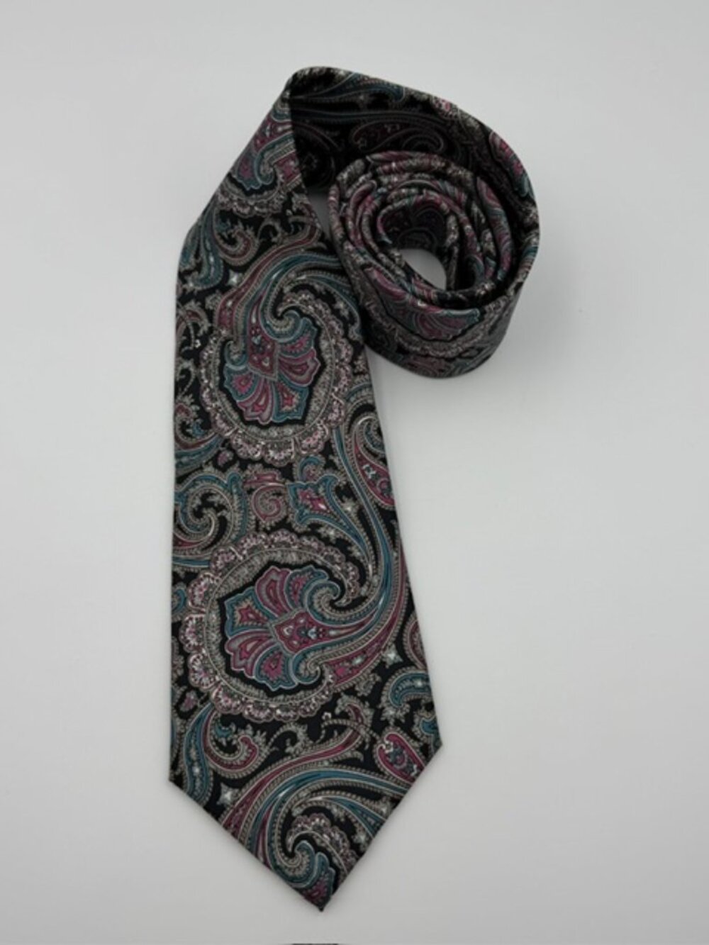 Christian Dior All Silk Paisley tie